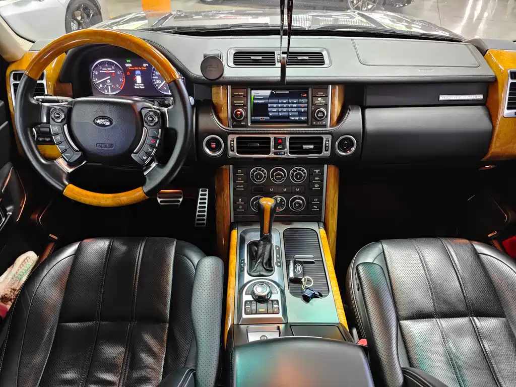 Land Rover Range Rover 2010 5.0 SC V8