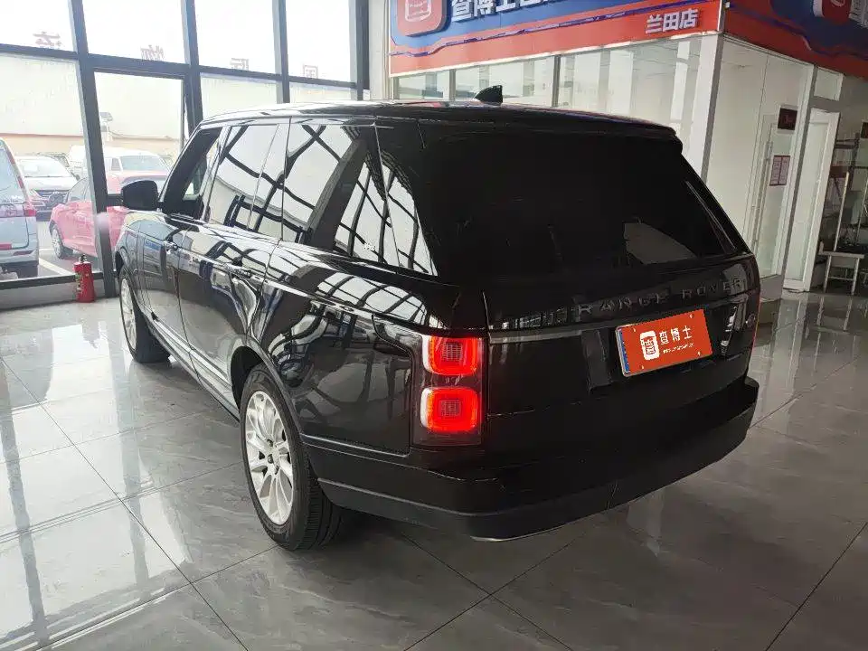 Land Rover Range Rover — миниатюра 9