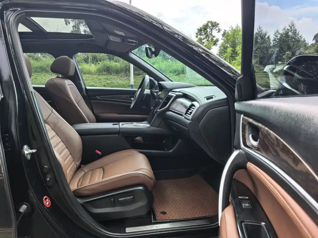 Honda UR-V 2017 370TURBO Premium V