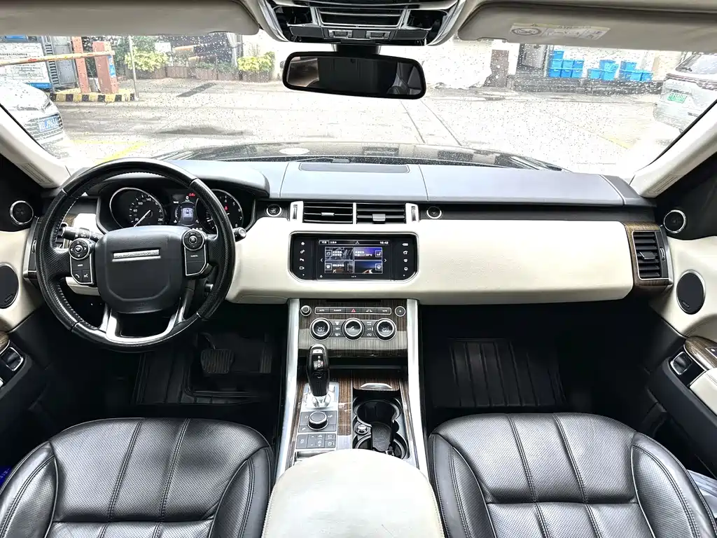 Land Rover Range Rover Sport 2015 3.0 SC V6 HSE