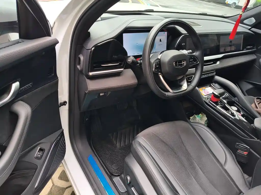 Geely Xingyue L — миниатюра 17