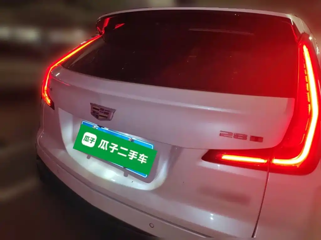 Cadillac XT4 — миниатюра 5
