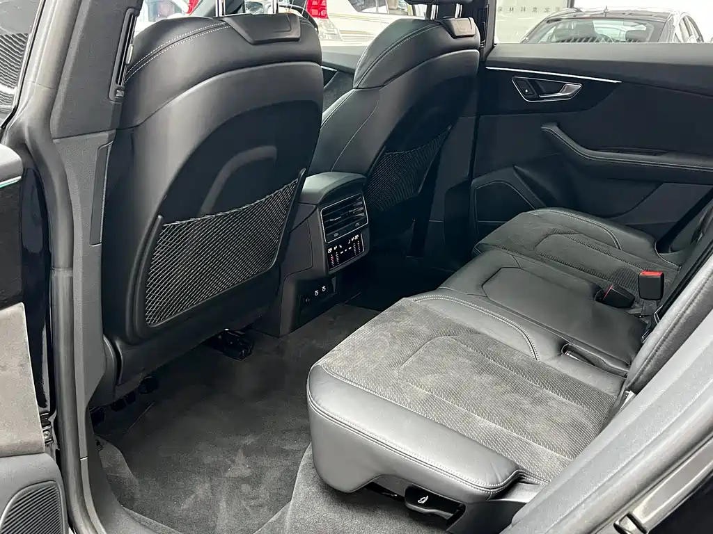 Audi Q8 — фотографии объявления, Фото 20