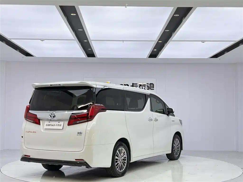 Toyota Alphard 2019 2.5L Luxury