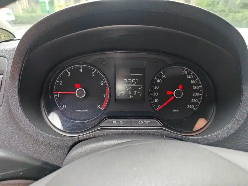 Volkswagen Polo — миниатюра 4