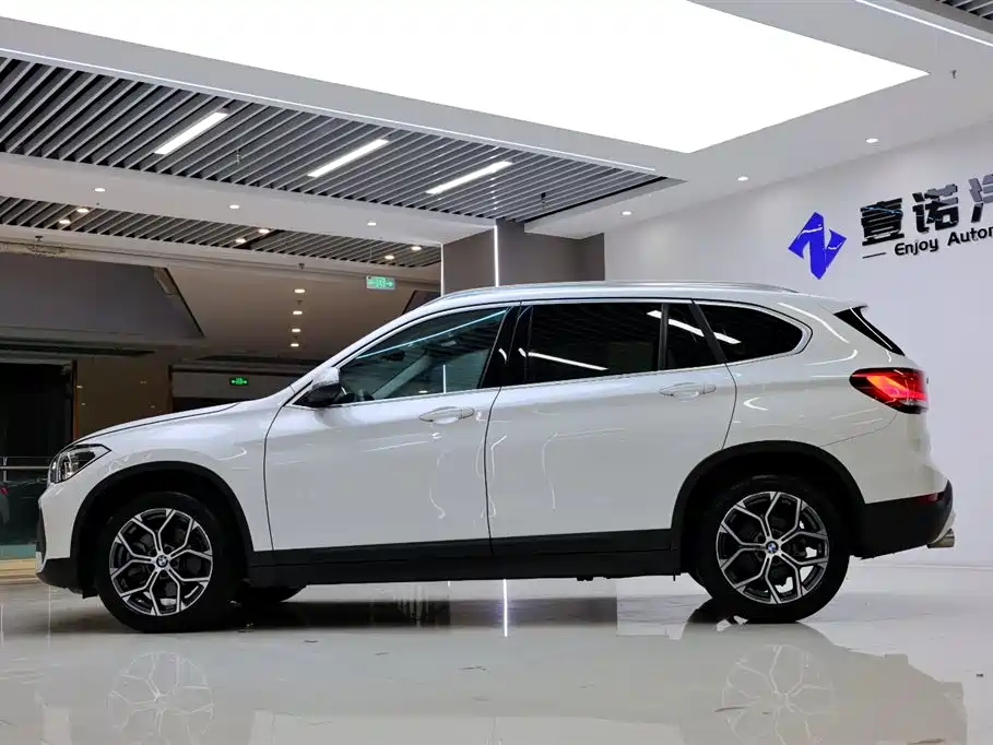 BMW X1 2021 sDrive25Li Lead