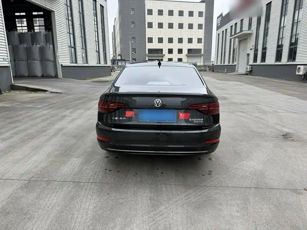 Volkswagen Sagitar — миниатюра 12