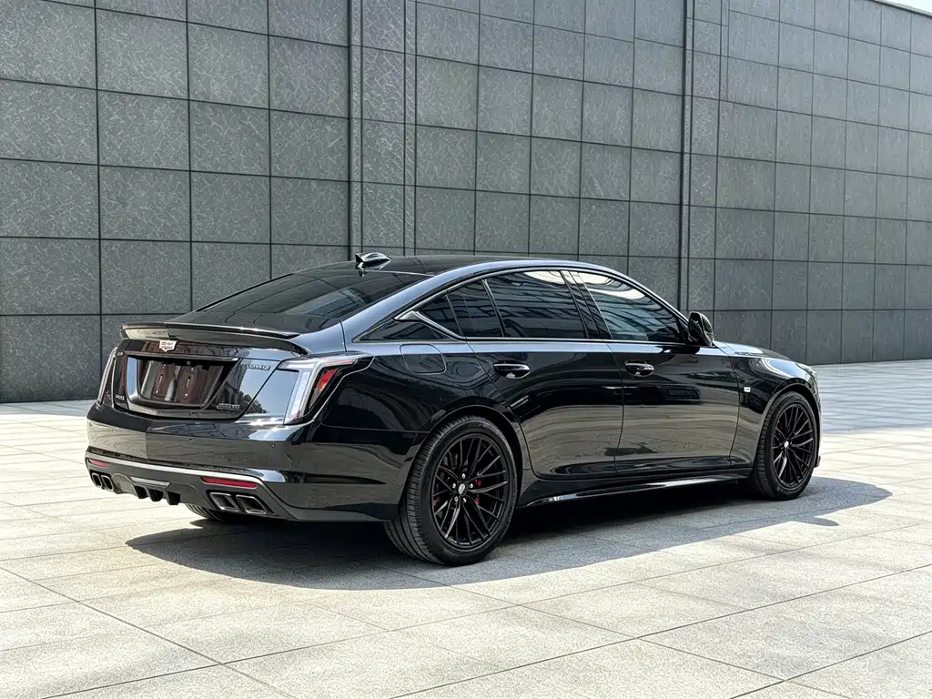 Cadillac CT5 — миниатюра 14