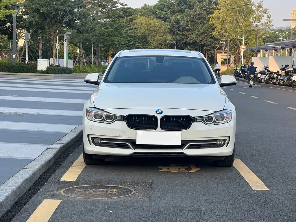 BMW 3 Series — миниатюра 2