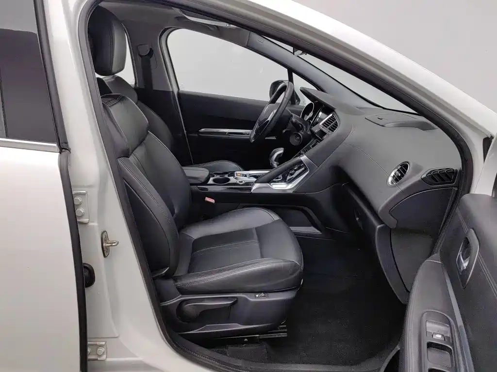 Peugeot 3008 — миниатюра 23
