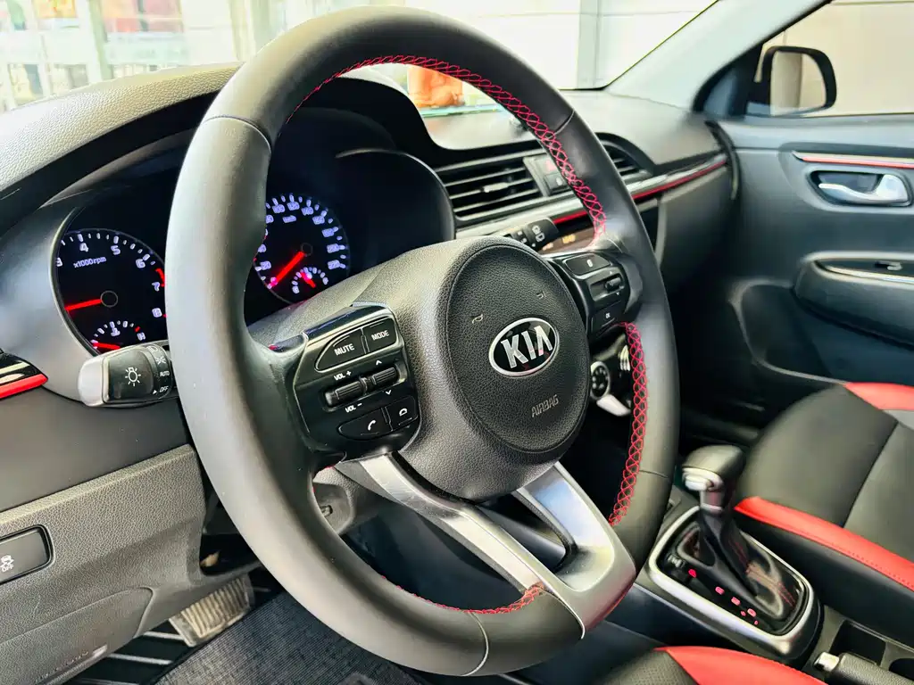 Kia KX Cross 1.6L Auto Lively Sunroof Edition, фото 17