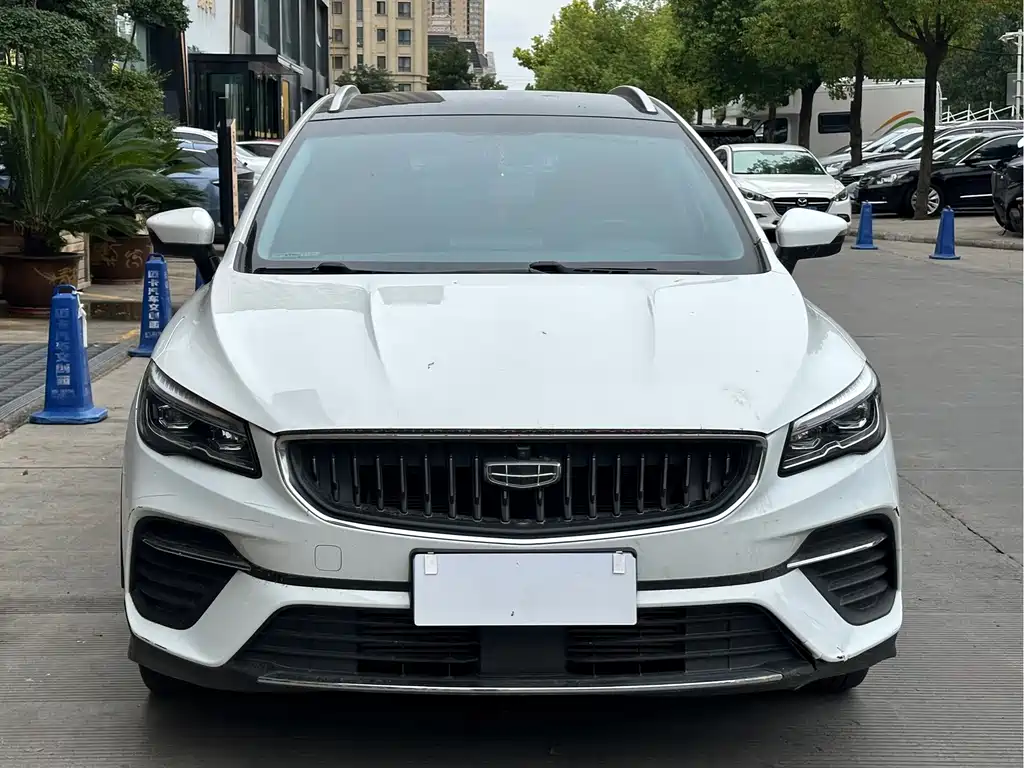 Geely Emgrand S — миниатюра 2