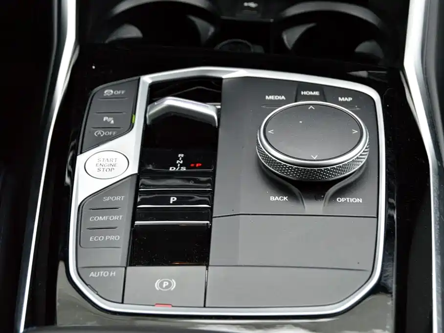 BMW 3 Series — миниатюра 12