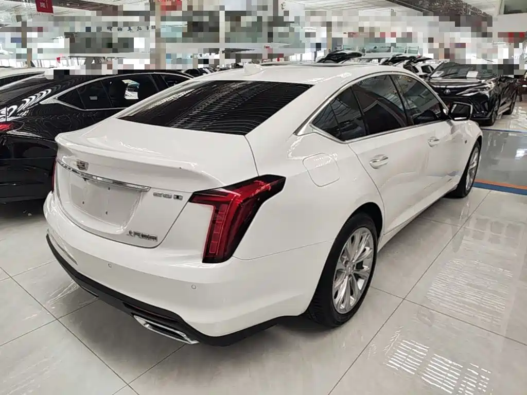 Cadillac CT5 — миниатюра 7