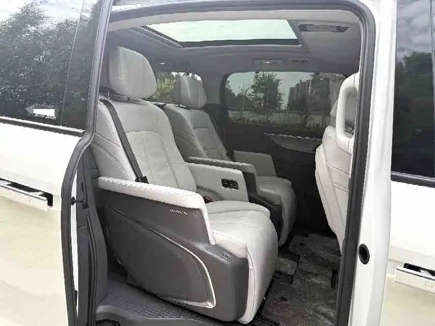 Buick GL8 — миниатюра 5