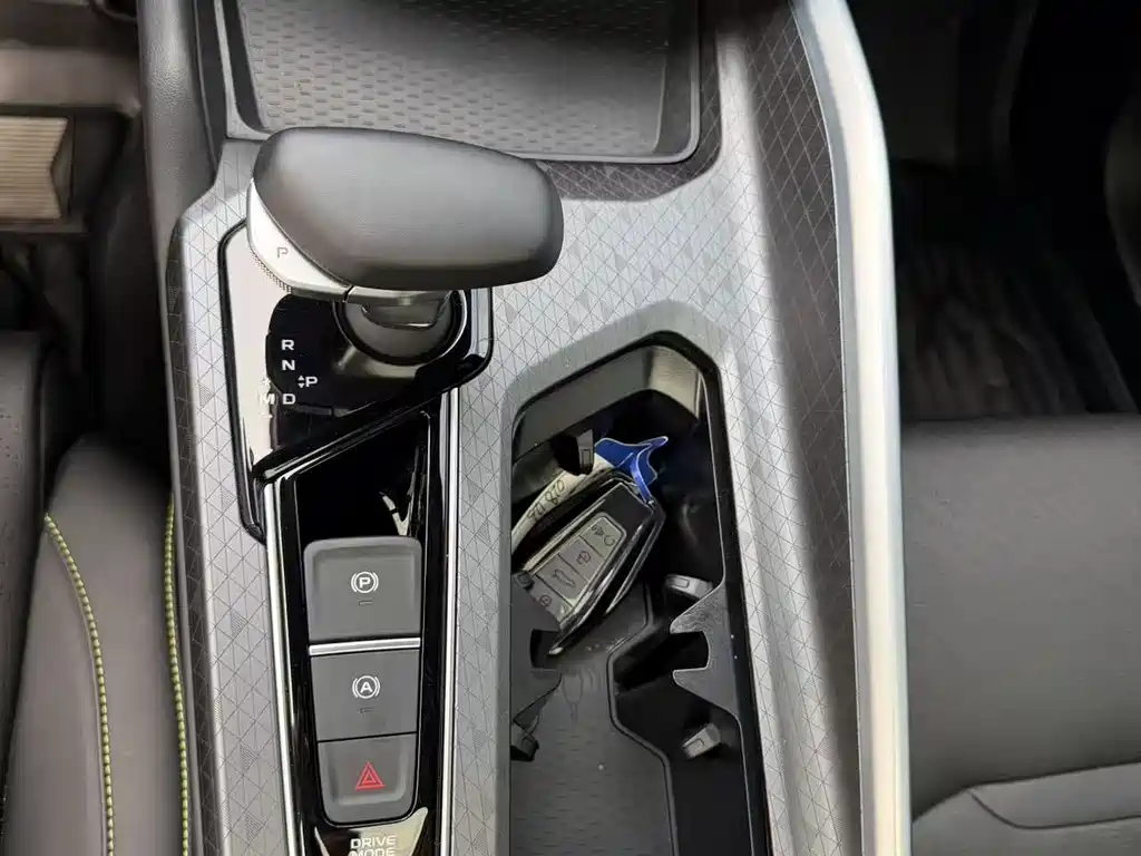 Geely Xingrui — миниатюра 8