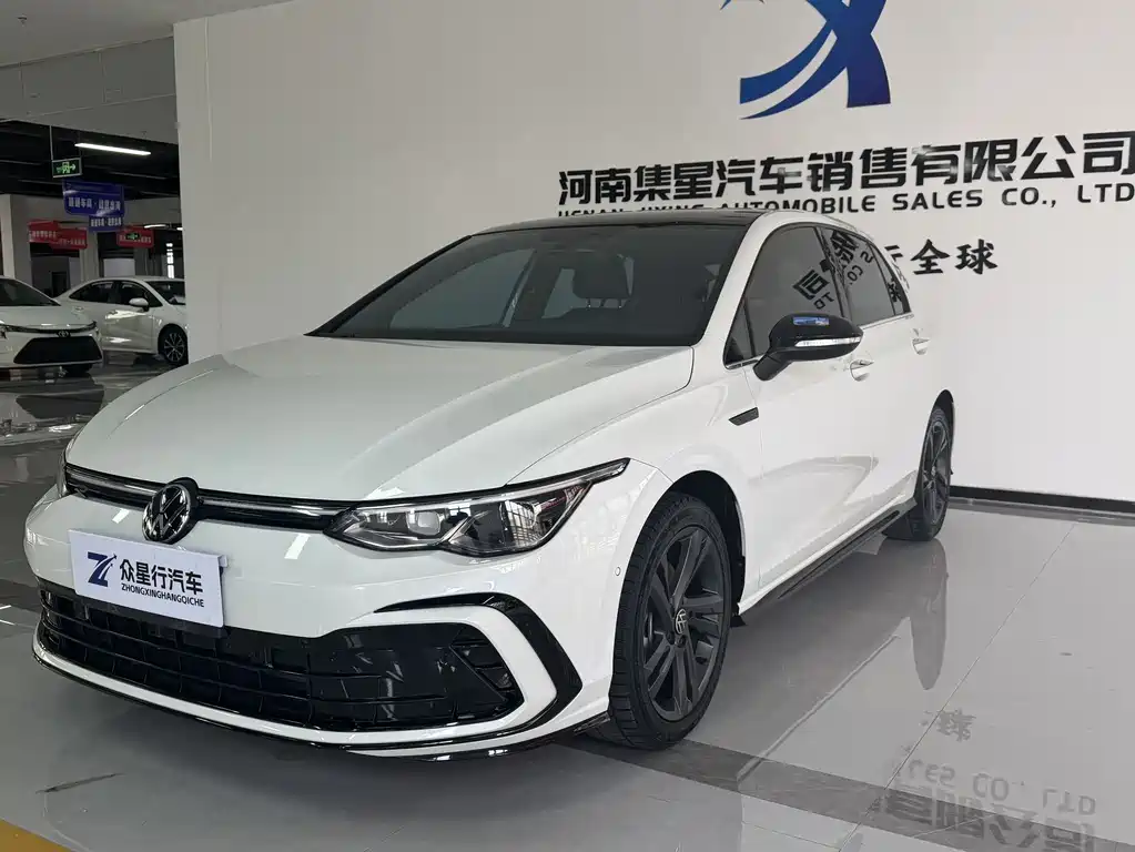 Volkswagen Golf 2023