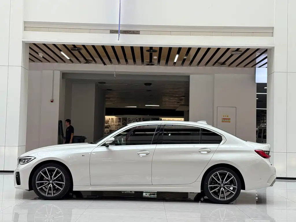 BMW 3 Series 3 2020 320Li M Sport