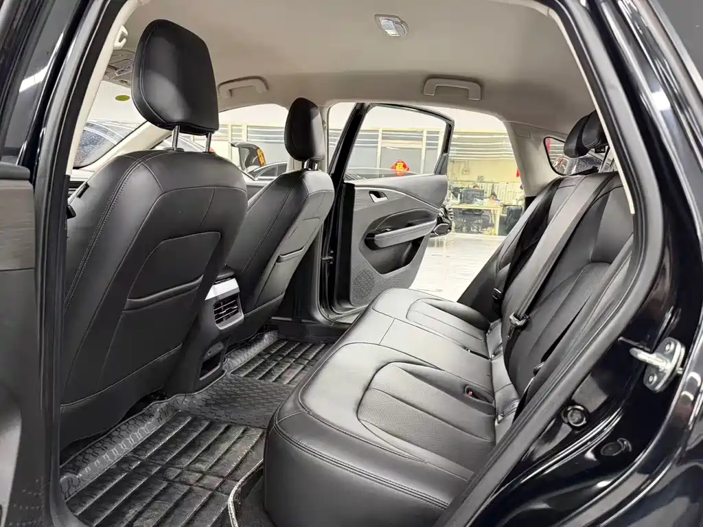 Wuling Xingguang — миниатюра 8