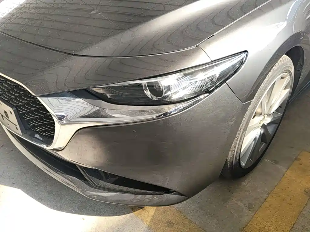 Mazda 3 Axela — миниатюра 24