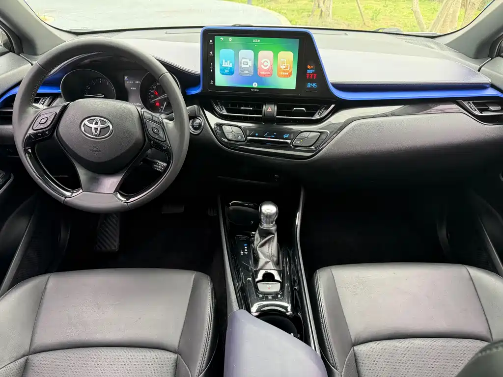 Toyota IZOA — миниатюра 5