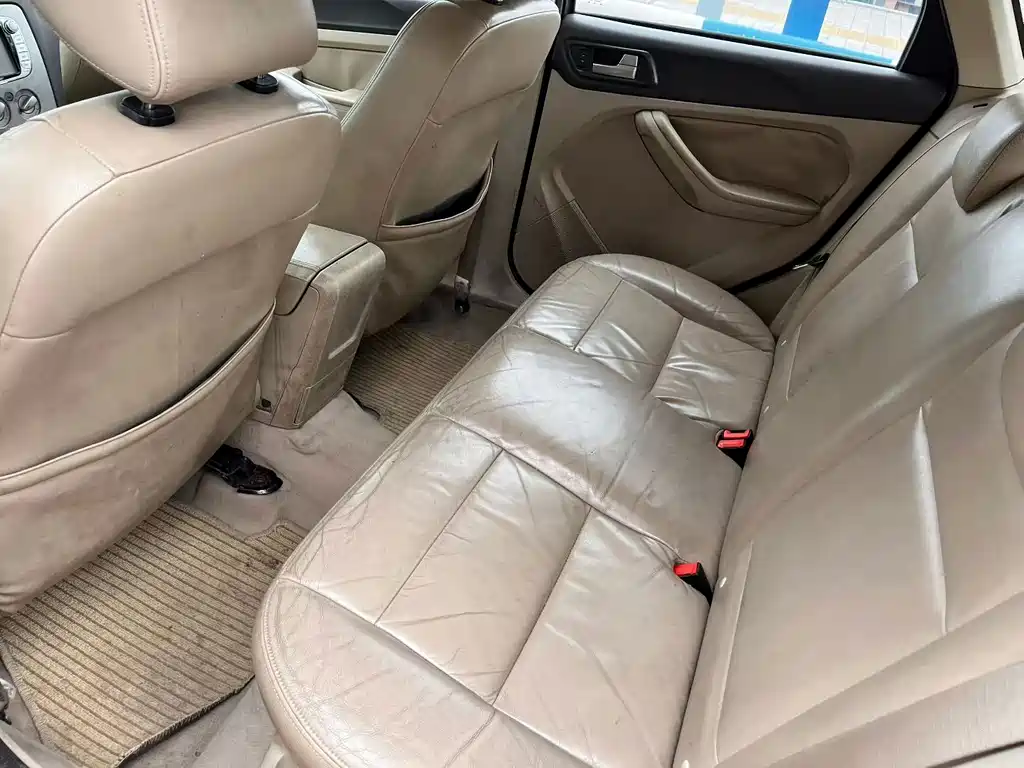 Ford Focus — миниатюра 5