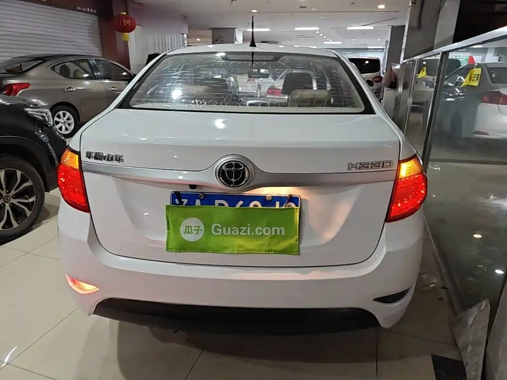 Zhonghua H330 — миниатюра 6