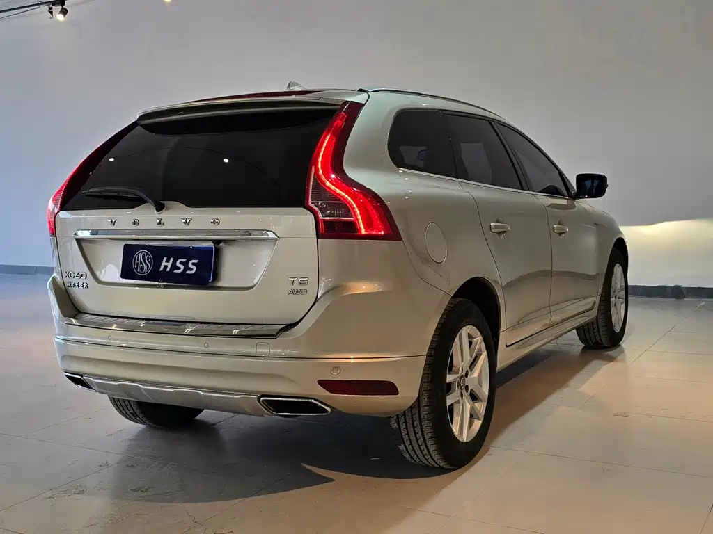 Volvo XC60 — миниатюра 7