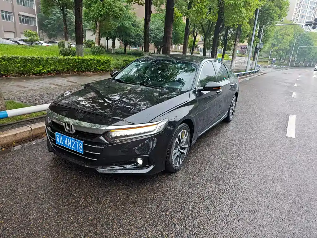 Honda Accord 2023