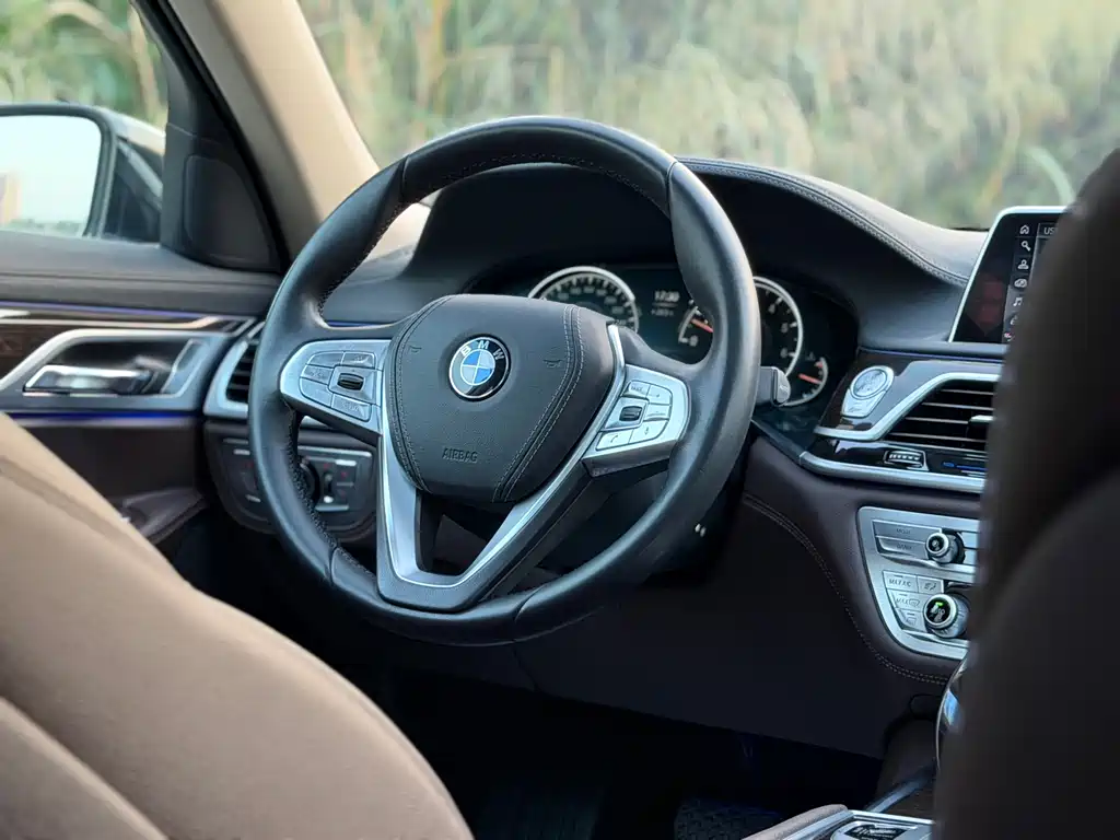 BMW 7 Series — фотографии объявления, Фото 17