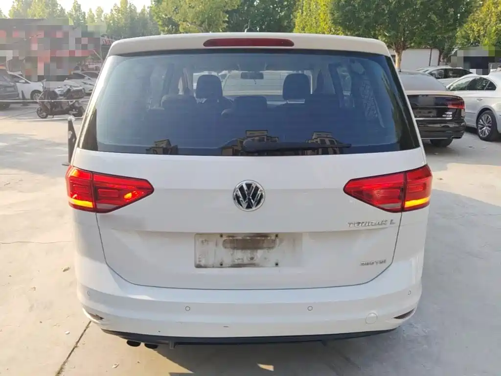 Volkswagen Touran — миниатюра 6