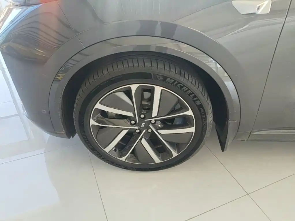 Li Auto Li L9 — миниатюра 23