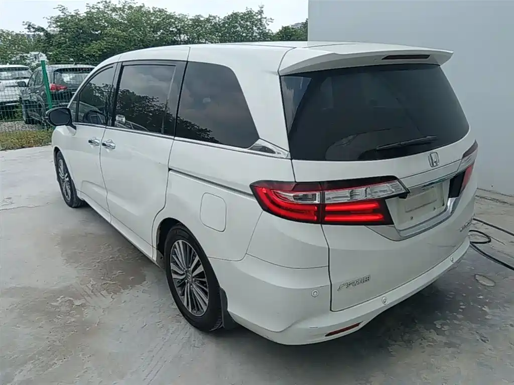 Honda Odyssey 2018 2.4L Premium