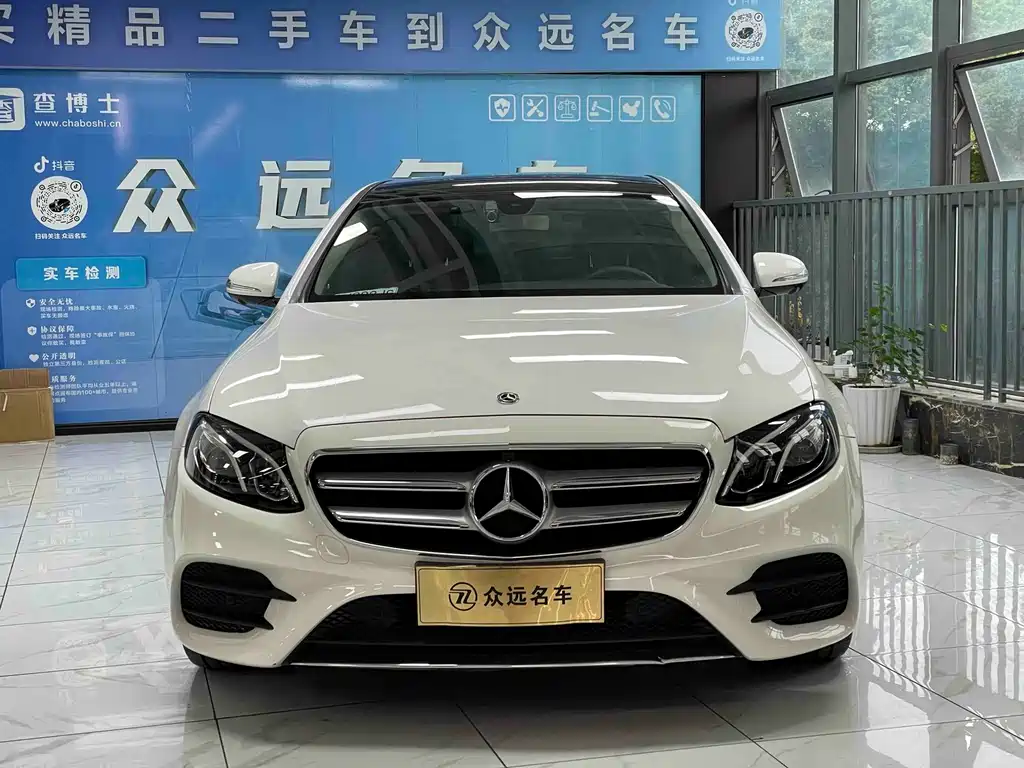 MERCEDES-BENZ E CLASS