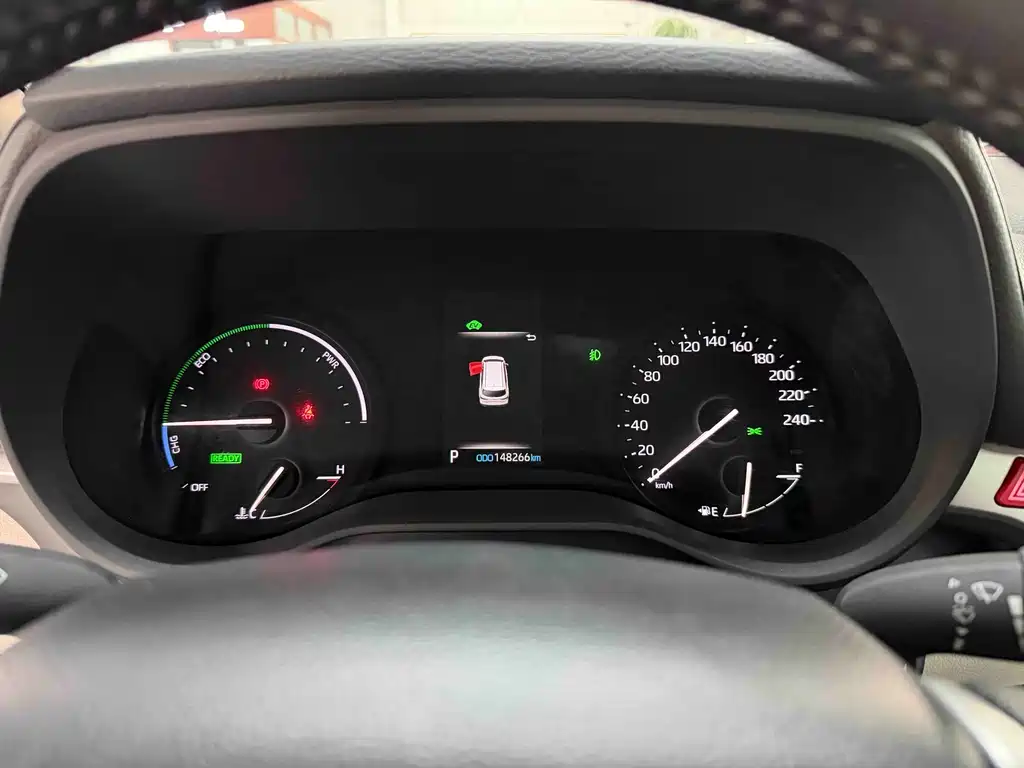 Toyota Sienna 2023 2.5L Luxury