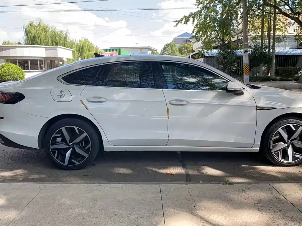 Volkswagen Lamando — миниатюра 8