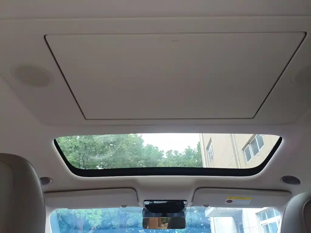 Li Auto Li i8 — миниатюра 18