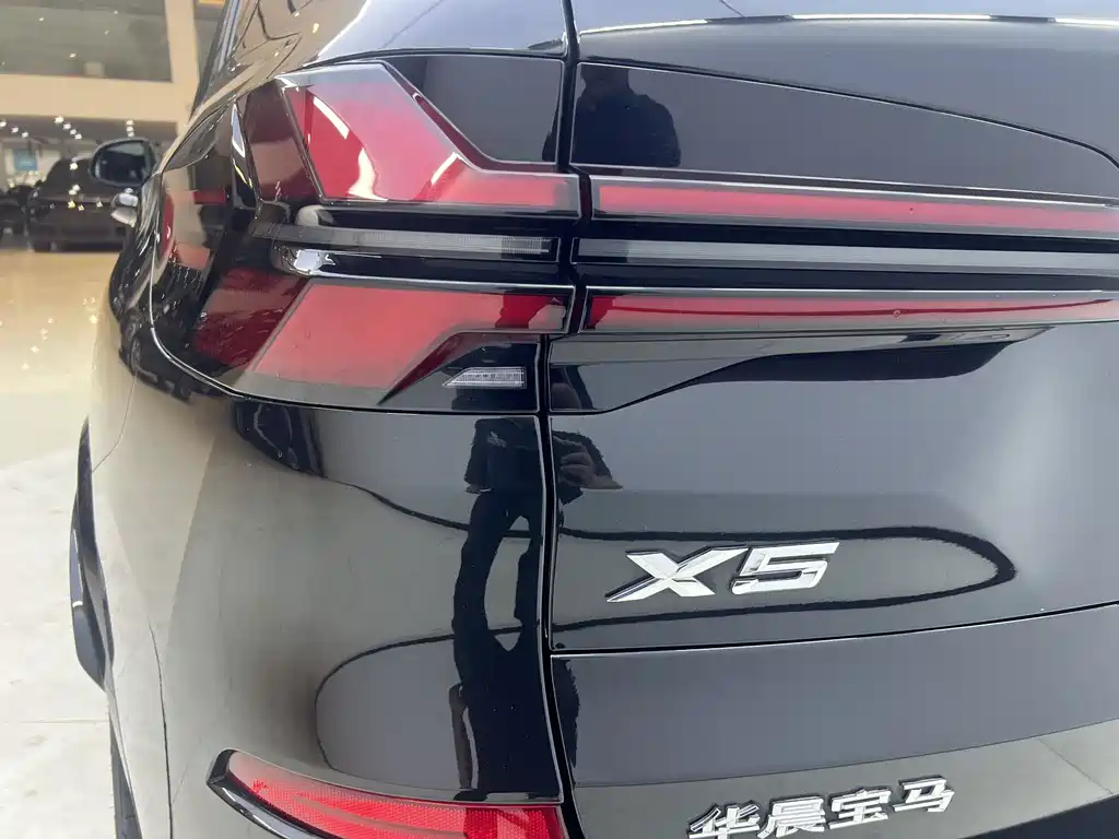 BMW X5 — миниатюра 5