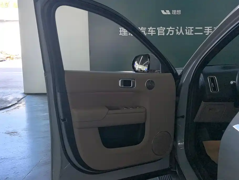 Li Auto Li L9 — миниатюра 7