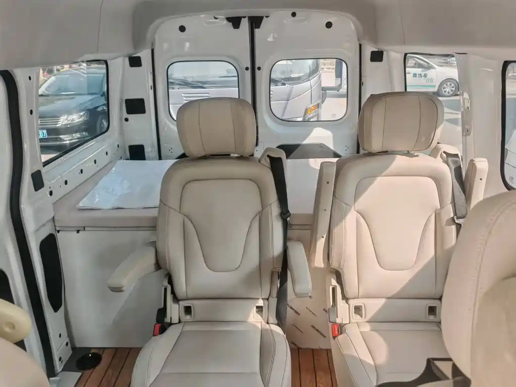 Yuan Cheng Yuan Cheng Super VAN — миниатюра 5