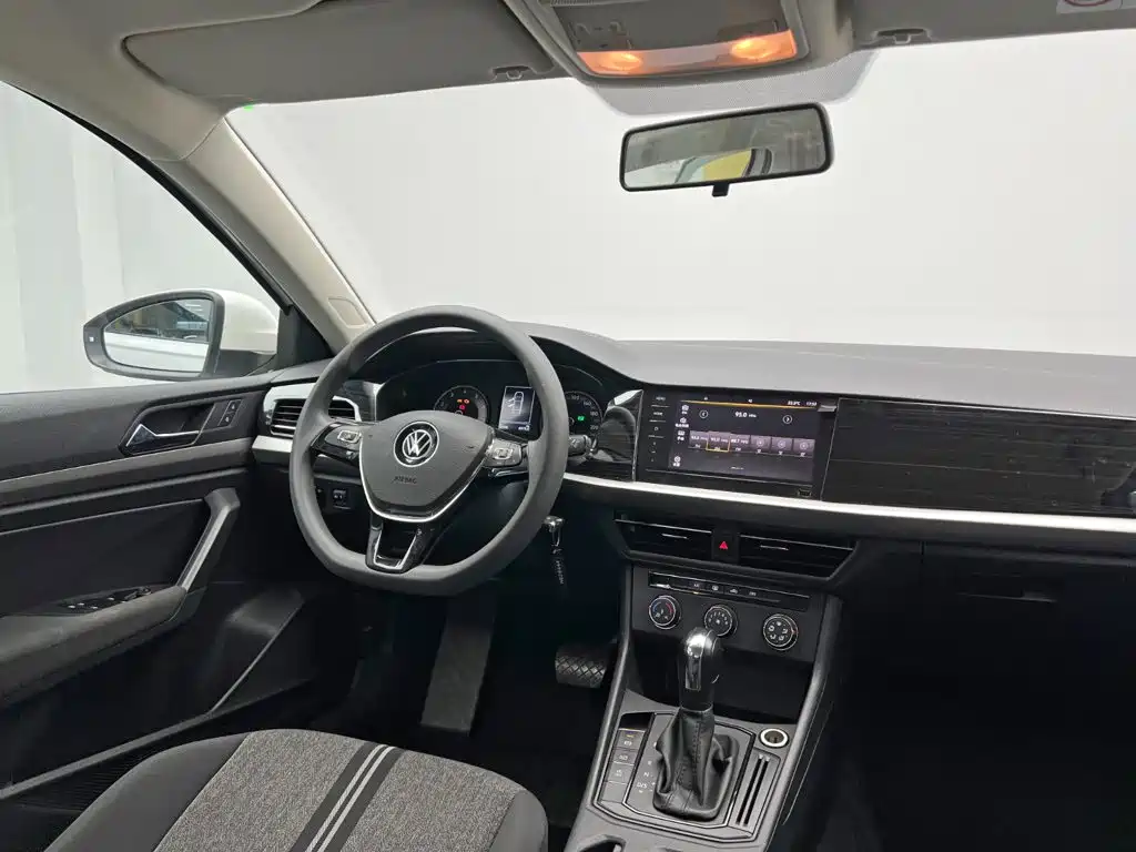 Volkswagen Lavida — миниатюра 22