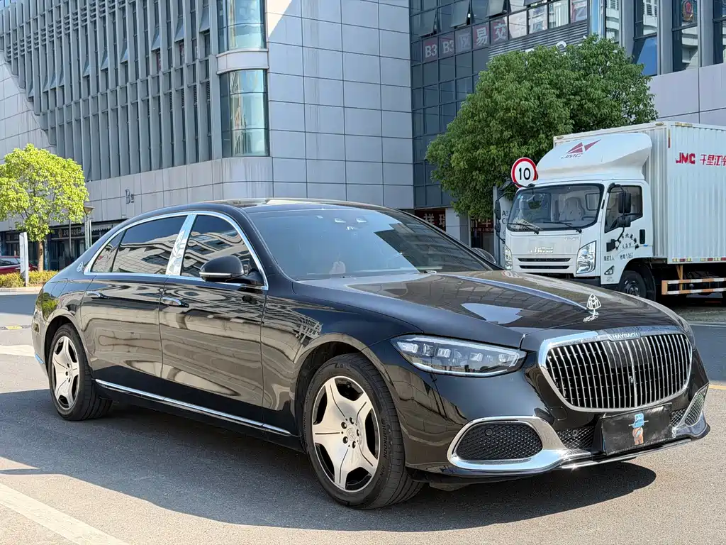 Mercedes-Benz S-Class — миниатюра 3