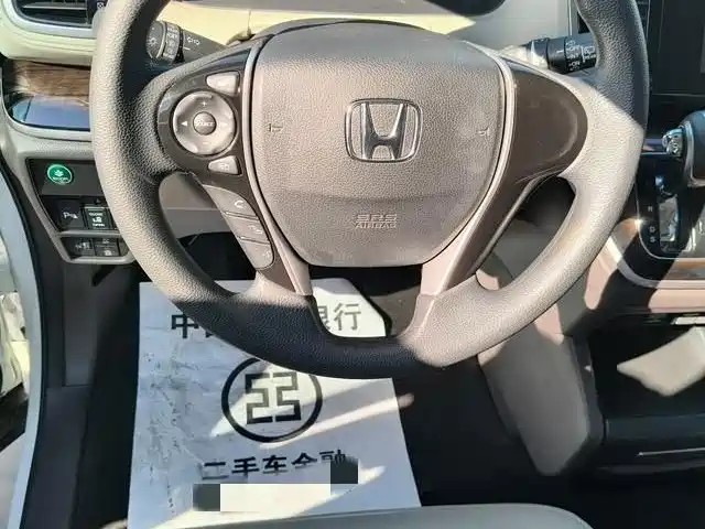 Honda Odyssey — миниатюра 7