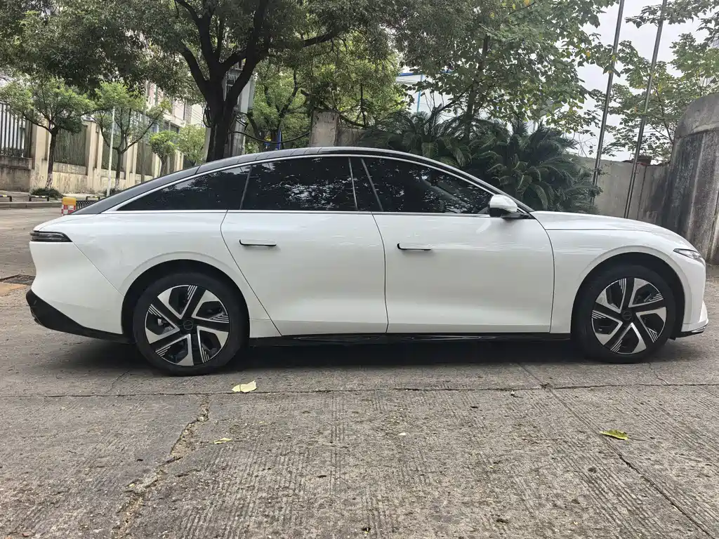 Fengxing Xinghai S7 — миниатюра 6