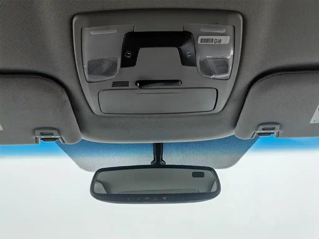 Toyota Sienna — миниатюра 25