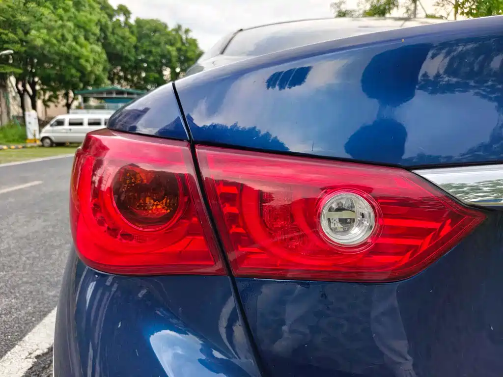 Infiniti Q50L 2016 2.0T Enjoy