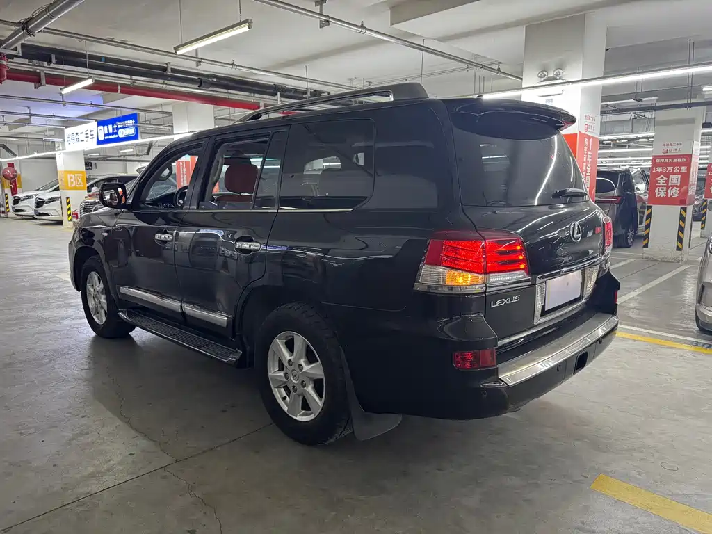 Lexus LX — миниатюра 3
