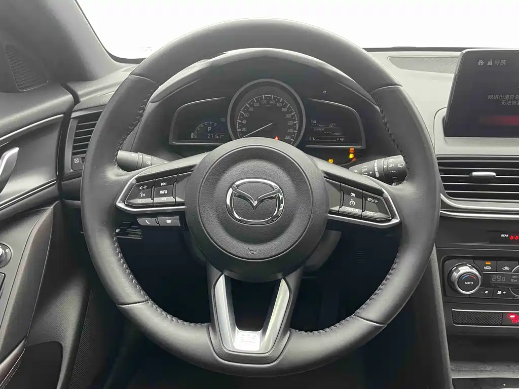 MAZDA CX 4