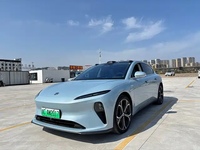 NIO NIO ET5 2024