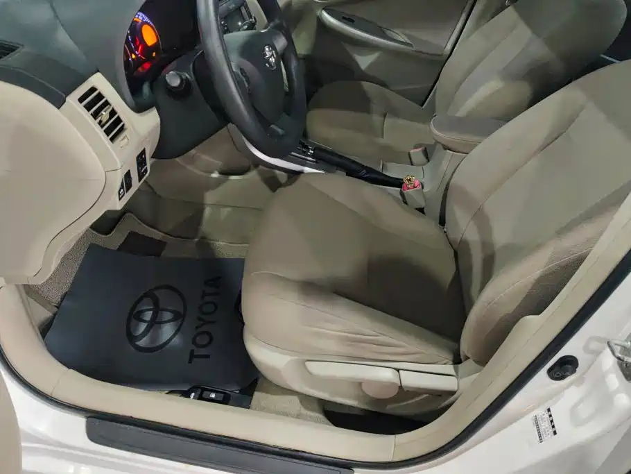 Toyota Corolla 2012 1.8L CVT GL-i